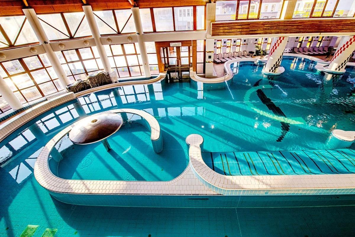 Sunset Wellness Apartman Zalakaros Apartment Екстериор снимка